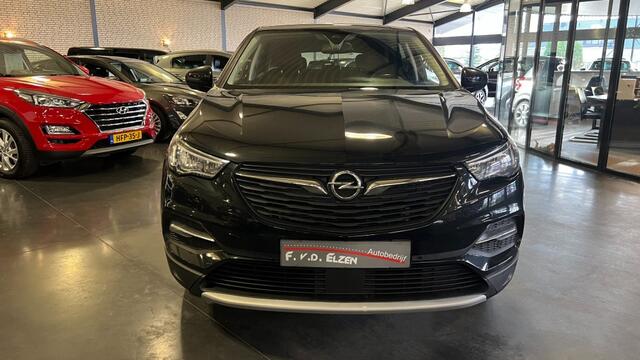 Opel Grandland X 1.2 TURBO INNOVATION AUTOMAAT
