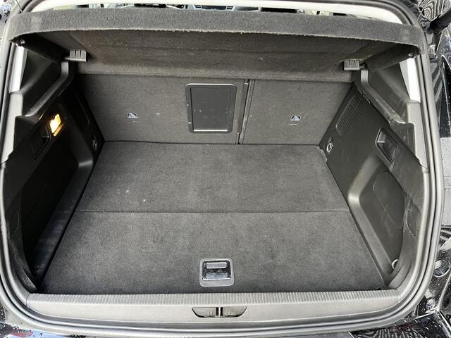 Opel Grandland X 1.6 Turbo HYbrid4 300pk 4x4 Elegance |AGR-COMFORTSTOEL|KEYLESS ENTRY|360° CAMERA|ELEK. ACHTERKLEP|DAB+|ISOFIX|