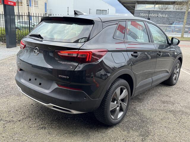 Opel Grandland X 1.6 Turbo Hybrid Elegance // CAMERA + SENSOREN // NAVI // ELEK. KLEP // CRUISE // APPLE CARPLAY - ADNROID AUTO