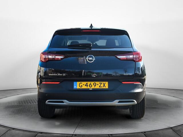 Opel Grandland X 1.2 Turbo Business Executive (131 PK) 1e-Eig. Keurig-Onderh, BOVAG-Garantie, NL-Auto, Half-Leer, Navigatie/Apple-Carplay/Android-Auto, Cruisecontrol, Keyless-Entry/Start, Parkeersensoren-V+A, Elek.-Achterklep, DAB, Licht-Zicht-Pakket, Lm-Velgen-17Inch, Pr