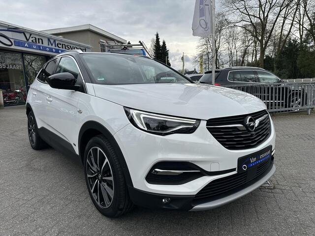 Opel Grandland X 1.6 Turbo Hybrid4 4WD 300PK Automaat Ultimate