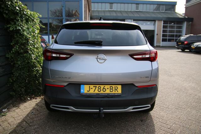 Opel Grandland X 1.2 Turbo Bus. Ex.