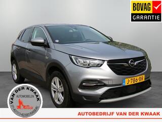 opel-grandland-x-1.2-turbo-bus.-ex.