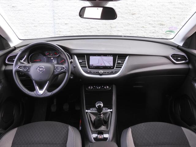 Opel Grandland X 1.2T BUSINESS EXECUTIVE/ TREKHAAK/ CAMERA