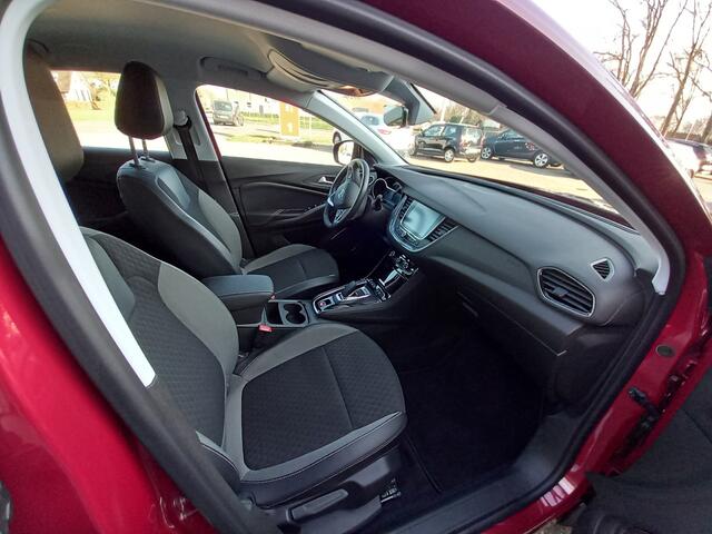 Opel Grandland X 1.6 Turbo Hybrid Elegance 225 Pk Climate Control, Stoelverwarming, Lichtmetalen velgen, Trekhaak afn baar PRIJS RIJKLAAR