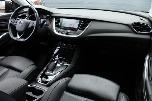 Opel Grandland X 1.6 Turbo Hybrid Ultimate | Trekhaak | Navigatie | BLIS | Camera | Elektrische achterklep