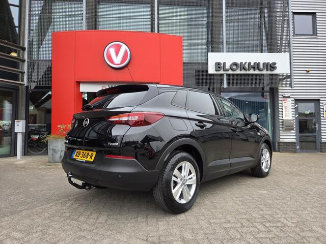 Opel Grandland X 1.2 Turbo 131 pk A/T Innovation | Trekhaak | Stoel verw.