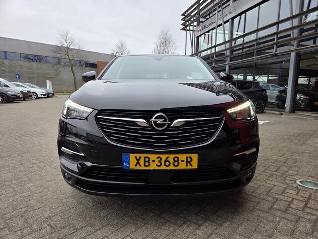 Opel Grandland X 1.2 Turbo 131 pk A/T Innovation | Trekhaak | Stoel verw.