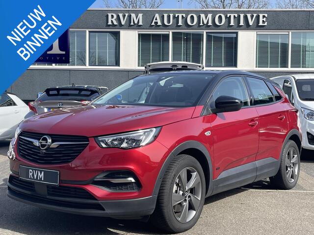 Opel Grandland X 1.6 Turbo Hybrid Ultimate VAN ¤26.900,- VOOR ¤23.877,- UW LENTEVOORDEEL ¤3.023,-
