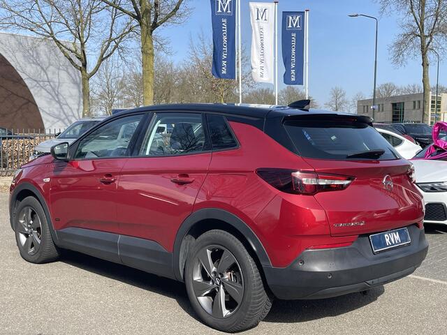 Opel Grandland X 1.6 Turbo Hybrid Ultimate VAN ¤26.900,- VOOR ¤23.877,- UW LENTEVOORDEEL ¤3.023,-