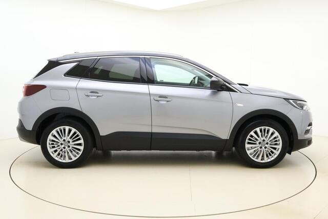 Opel Grandland X 1.2 Turbo 130pk Automaat Innovation | Navigatie | LED koplampen | Elektrische achterklep | Keyless | Trekhaak | Zwart dak