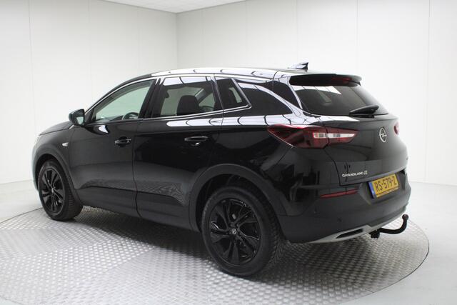 Opel Grandland X 1.6 CDTi Innovation | Camera / Keyless Entry / Blind Spot / Bluetooth / Navi