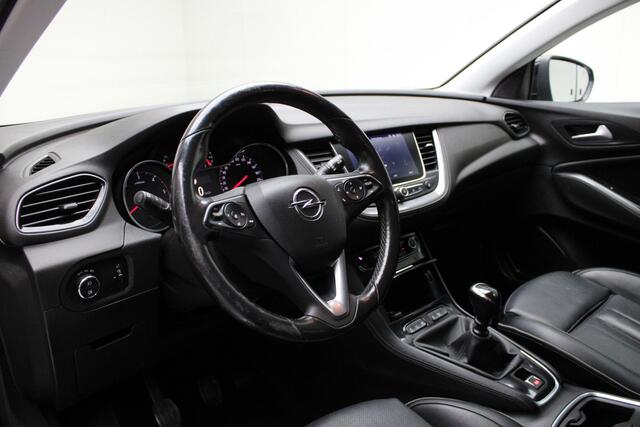 Opel Grandland X 1.6 CDTi Innovation | Camera / Keyless Entry / Blind Spot / Bluetooth / Navi