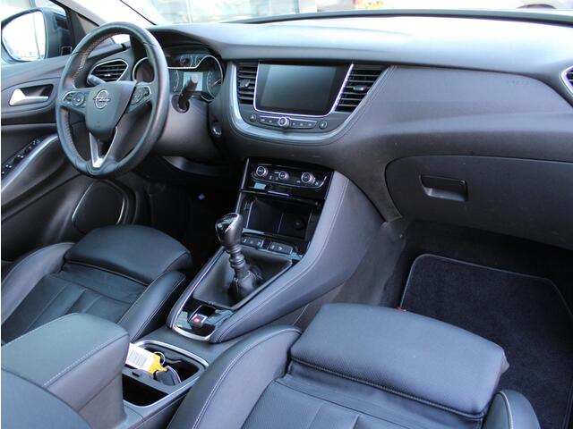 Opel Grandland X 1.2 Turbo Ultimate | Navi / Leder / Winter Pakket