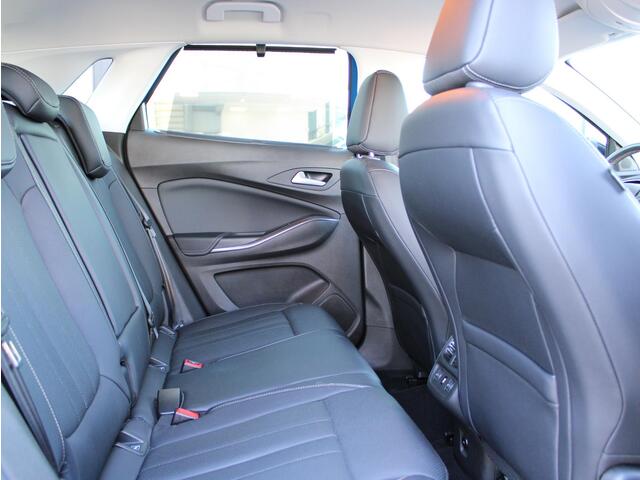 Opel Grandland X 1.2 Turbo Ultimate | Navi / Leder / Winter Pakket