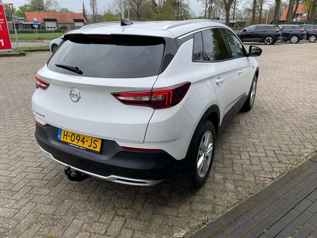 Opel Grandland X 1.2 Turbo Business Executive | Navi | Camera | Trekhaak | El Klep | PRIJS RIJKLAAR