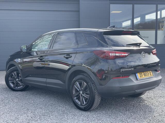 Opel Grandland X 1.2 Turbo 120 Jaar Edition 2e Eigenaar,Navi,Clima,Camera,Cruise,131pk,N.A.P,PDC V+A,Apple Carplay,Nieuwe APK bij Aflevering