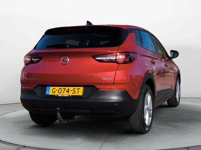 Opel Grandland X 1.2 Turbo Edition 1e-Eig. & Dealer-Onderh. BOVAG-Garantie. NL-Auto, Panoramadak, Trekhaak, Navigatie/Apple-Carplay/Android-Auto, Parkeersensoren-V+A, Verwarmde/Stoelen/Stuur, DAB, Privacy-Glas
