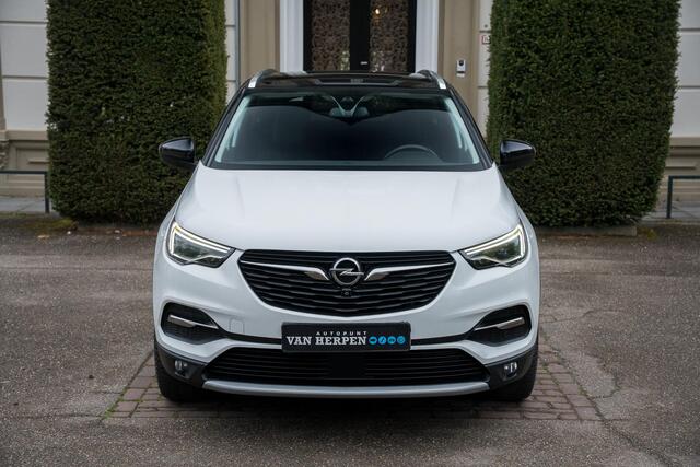 Opel Grandland X 1.6 Turbo Ultimate 360 Cam | Leder | Stoelventilatie | Denon Sound