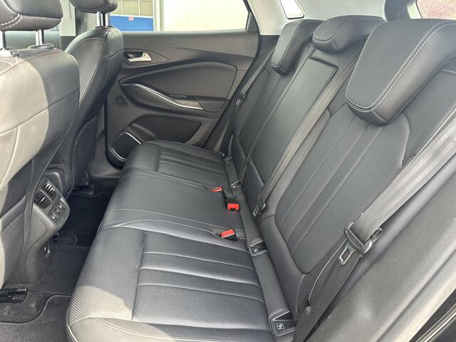 Opel Grandland X 1.2 Turbo Business Executive | Nieuw Binnen! | Stoelverkoeling | Stuurverwarming | Automaat
