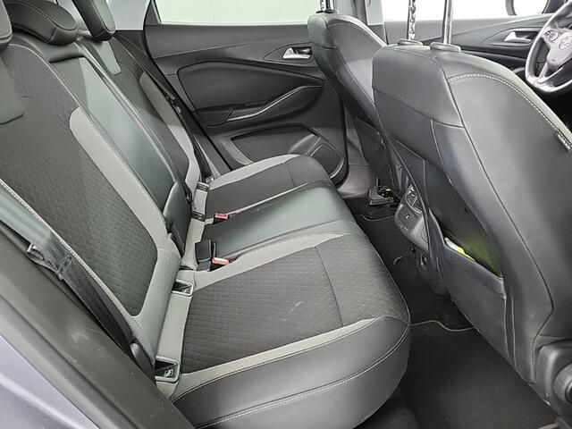Opel Grandland X 1.2 Turbo Business Executive (131 PK) 1e-Eig, & Dealer-Onderh. BOVAG-Garantie. NL-Auto. Trekhaak, Half-Leer, Navigatie/Apple-Carplay/Android-Auto, Cruisecontrol, Keyless-Entry/Start, Parkeersensoren-V+A, Elek.-Achterklep, Stoelverwarming, Stuurverwarming,