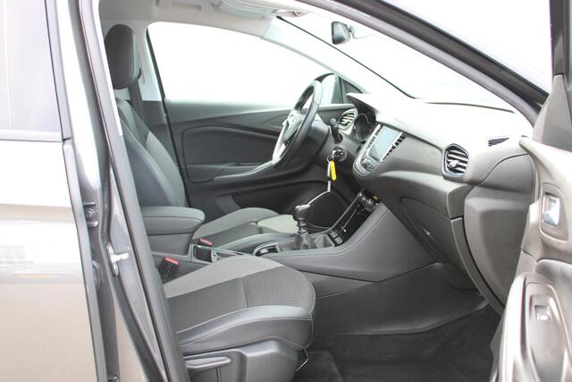 Opel Grandland X 1.2 Turbo Innovation Navigatie / Stuur+Stoel Verwarming