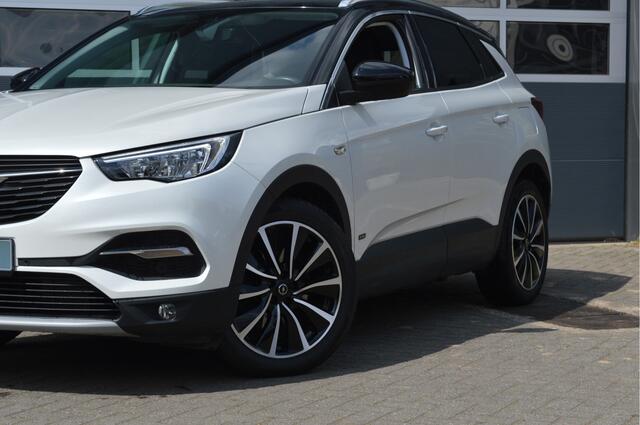 Opel Grandland X 1.6 Turbo Hybrid4 PHEV Ultimate | Wordt verwacht | Led/Leder/Camera/Carplay | Met 12 maanden garantie!