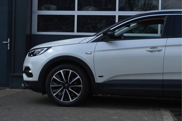 Opel Grandland X 1.6 Turbo Hybrid4 PHEV Ultimate | Wordt verwacht | Led/Leder/Camera/Carplay | Met 12 maanden garantie!