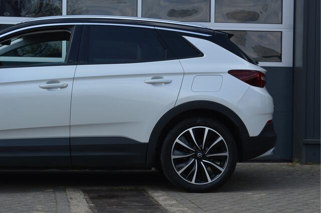 Opel Grandland X 1.6 Turbo Hybrid4 PHEV Ultimate | Wordt verwacht | Led/Leder/Camera/Carplay | Met 12 maanden garantie!