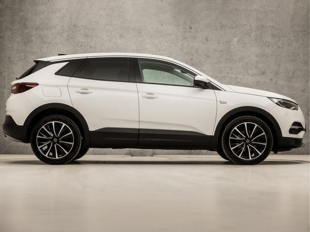 Opel Grandland X 1.2 Turbo Elegance Sport (PANORAMADAK, APPLE CARPLAY, GROOT NAVI, LEDER, 360 CAMERA, SPORTSTOELEN, GETINT GLAS, LED KOPLAMPEN, NIEUWE APK, NIEUWSTAAT)