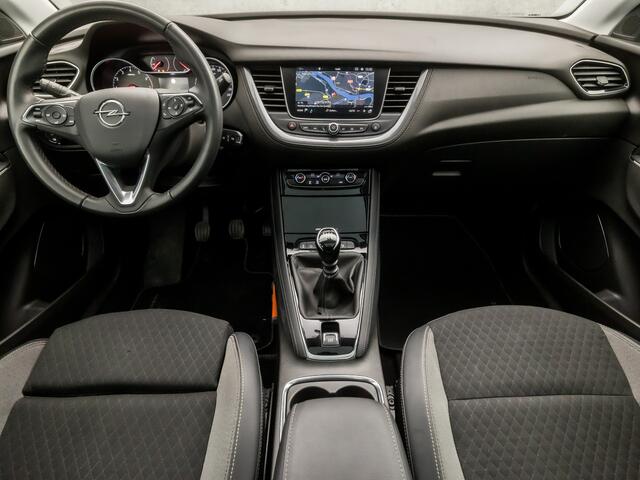 Opel Grandland X 1.2 Turbo Elegance Sport (PANORAMADAK, APPLE CARPLAY, GROOT NAVI, LEDER, 360 CAMERA, SPORTSTOELEN, GETINT GLAS, LED KOPLAMPEN, NIEUWE APK, NIEUWSTAAT)