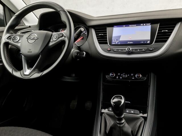 Opel Grandland X 1.2 Turbo Sport (APPLE CARPLAY, GROOT NAVI, CAMERA, LEDER, GETINT GLAS, SPORTSTOELEN, PARKEERSENSOREN, CRUISE, NIEUWE APK, NIEUWSTAAT)