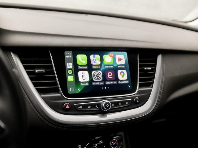Opel Grandland X 1.2 Turbo Sport (APPLE CARPLAY, GROOT NAVI, CAMERA, LEDER, GETINT GLAS, SPORTSTOELEN, PARKEERSENSOREN, CRUISE, NIEUWE APK, NIEUWSTAAT)