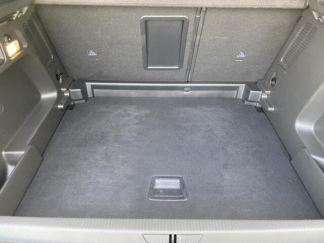 Opel Grandland X 1.6 Turbo Hybrid4 300 PK Ultimate Lederen comf.intr, Camera, Climate contr, Elektr.klep, etc..