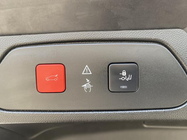 Opel Grandland X 1.6 Turbo Hybrid4 300 PK Ultimate Lederen comf.intr, Camera, Climate contr, Elektr.klep, etc..