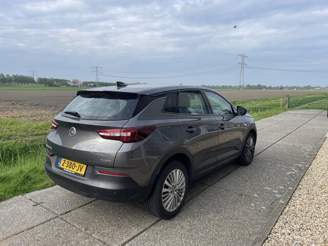 Opel Grandland X 1.2 Turbo Innovation