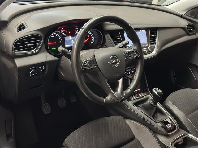 Opel Grandland X 1.2 Turbo Business Edition 10 op Voorraad NAVIGATIE CRUISE CONTROL APPLE CARPLAY/ANDROID RIJSTROOKSENSOREN ACHTERUITRIJCAMERA ZEER MOOI !! 3010