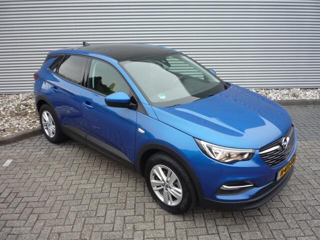 Opel Grandland X 1.2 Turbo (130Pk) Edition+ Navigatie Panoramadak Géén Afleverkos