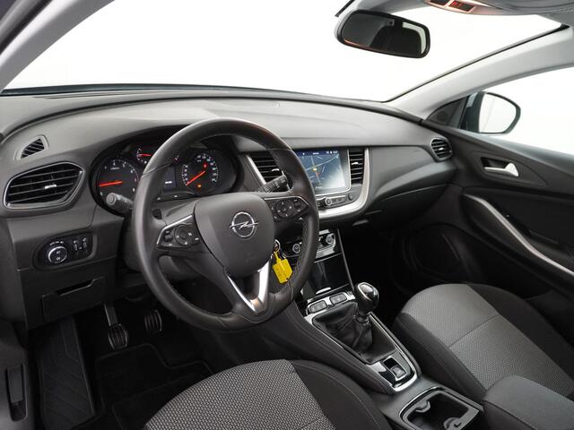 Opel Grandland X 1.2 Turbo 131PK Apple Carplay Android Auto Navi Ecc Cruise control Licht-Regensensor Business + Pdc Led DAB Lmv 17" Bluetooth Rijstrooksensor Verkeersbord detectie EURO 6 AG