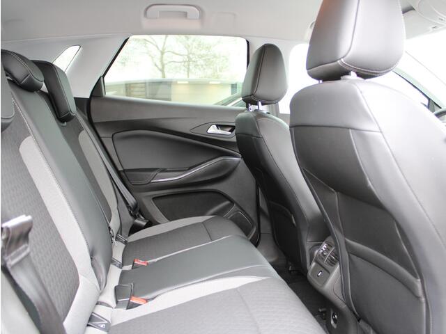 Opel Grandland X 1.2 Turbo Elegance Automaat | Navi / Camera / Climate