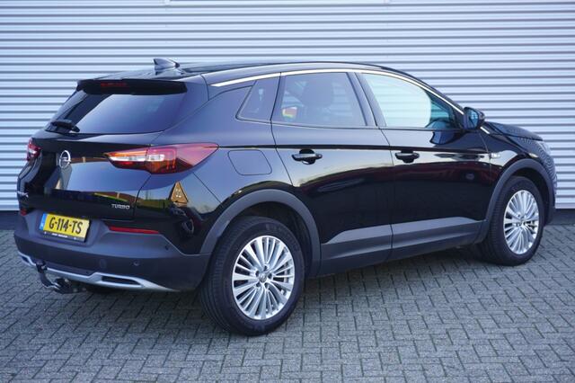 Opel Grandland X 1.2 Turbo Innovation Automaat / Trekhaak / Camera / Stoelverw.