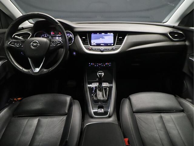 Opel Grandland X 1.2 Turbo Innovation [PANORAMADAK, APPLE CARPLAY, ANDROID, VOL LEDER, CAMERA, MEM. SEATS, STUURVERW, STOELVERW V+A, STOELVENTILATIE, NIEUWSTAAT]