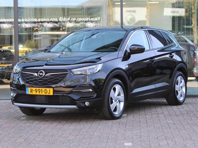 Opel Grandland X 1.2 Turbo Ultimate Automaat | Navi / Panoramadak / Climate