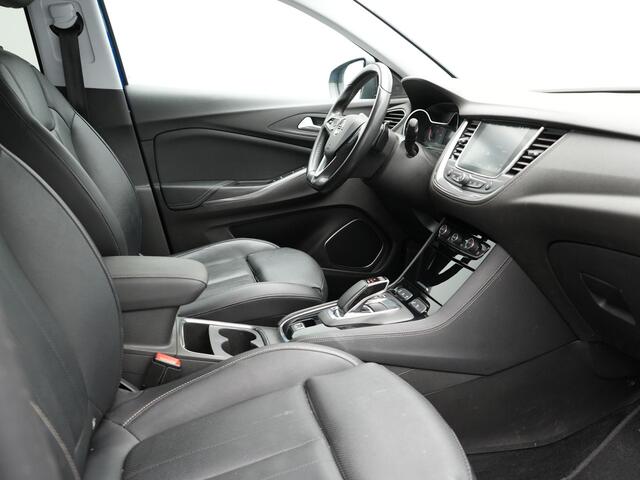 Opel Grandland X 1.6 Turbo Hybrid4 Ultimate Plug In Hybrid 300pk PHEV | Lederen Sportstoelen Memory & Ventilatie | L.M. 19" | Trekhaak Afneembaar | Navigatie | Apple Carplay | 360 Camera | DAB | Climate Control |