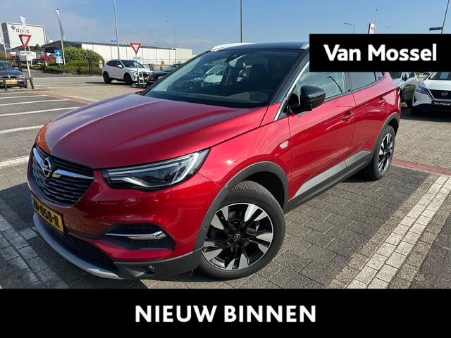 Opel Grandland X 1.2 Turbo Ultimate | Navigatie | Denon sound systeem | Apple Carplay/Android Auto | Elektrisch Bedienbare Achterklep | All Season Banden | 1e Eigenaar