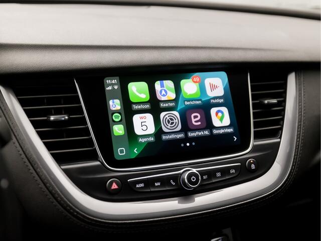 Opel Grandland X 1.2 Turbo Business Executive Automaat (APPLE CARPLAY, GROOT NAVI, STUUR/STOELVERWARMING, CAMERA, LEDER, SPORTSTOELEN, KEYLESS, CRUISE, DAB+, NIEUWSTAAT)
