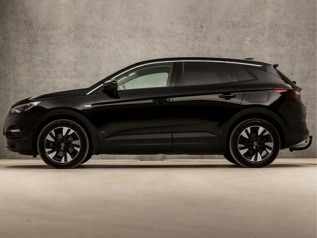 Opel Grandland X 1.6 Turbo Hybrid Business Elegance 229Pk Automaat (APPLE CARPLAY, GROOT NAVI, LEDER, 360 CAMERA, SPORTSTOELEN, TREKHAAK, CLIMATE, LED KOPLAMPEN, KEYLESS, NIEUWSTAAT)