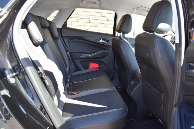 Opel Grandland X 1.2 TURBO BNS ED. Cruise, Carplay, Trekhaak