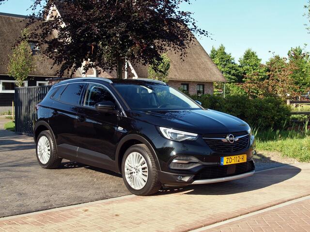 Opel Grandland X 1.2 Turbo Innovation | Camera | Apple Carplay | Cruise Control | Stoel verwarming/ventilatie |
