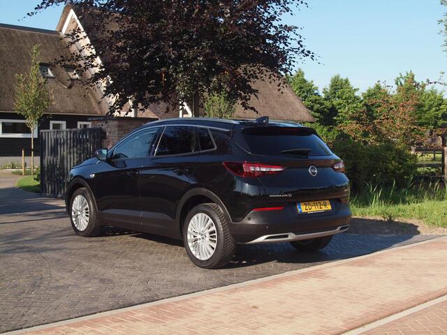 Opel Grandland X 1.2 Turbo Innovation | Camera | Apple Carplay | Cruise Control | Stoel verwarming/ventilatie |